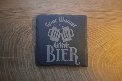 Schieferuntersetzer mit Bier Sprüchen - graviert - Geschenk für Gäste, Familie & Zuhause